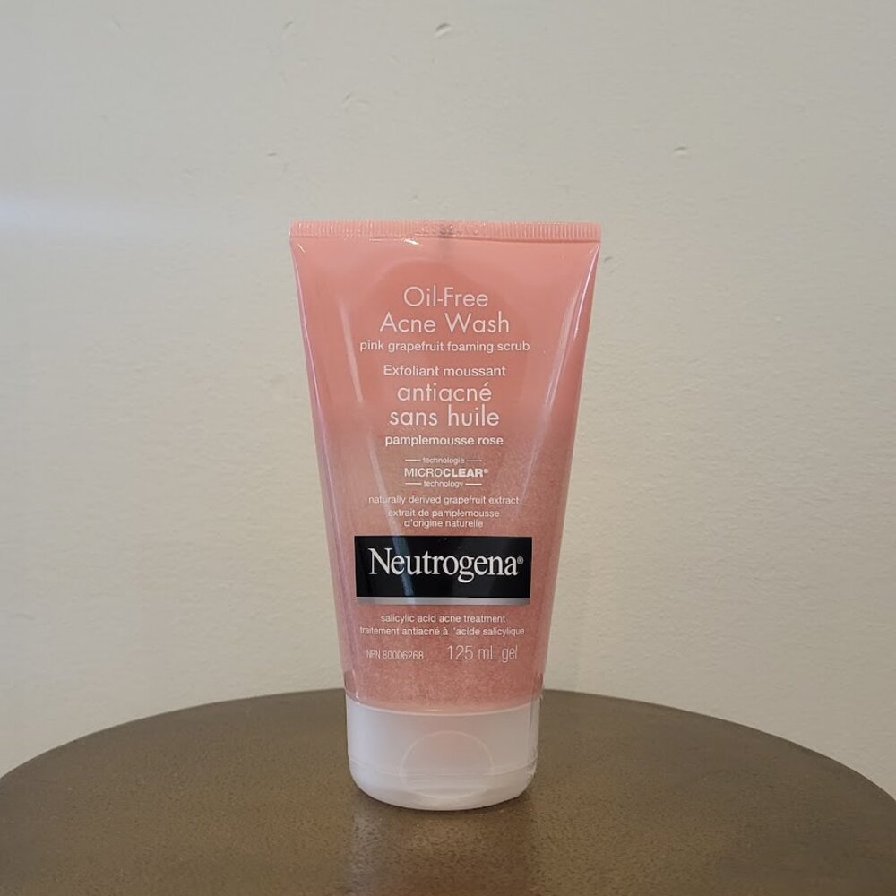 Neutrogena Oil Free Acne Wash Scrub